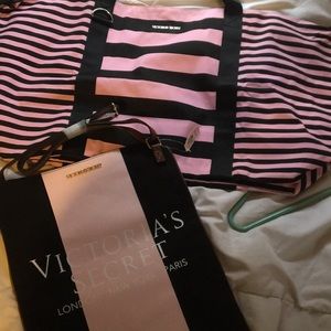 Victoria Secret tote bags